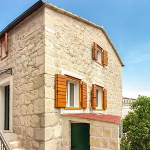 Maki Stone House - Parking On Request ! Apartment Split